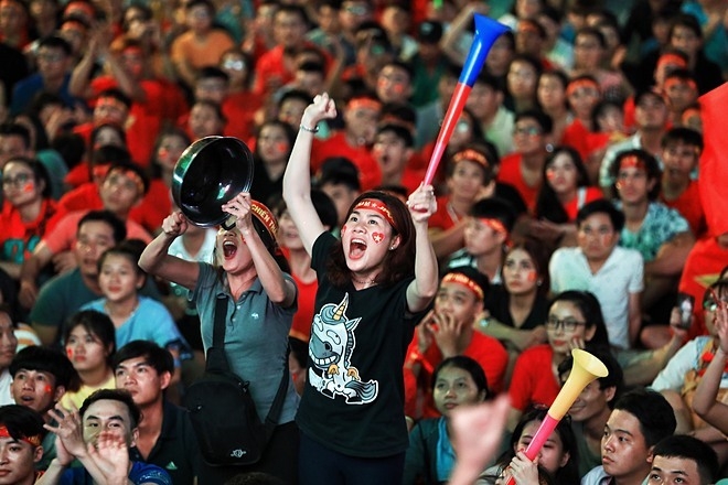 Những lợi ích tuyệt vời đối với sức khỏe khi xem bóng đá