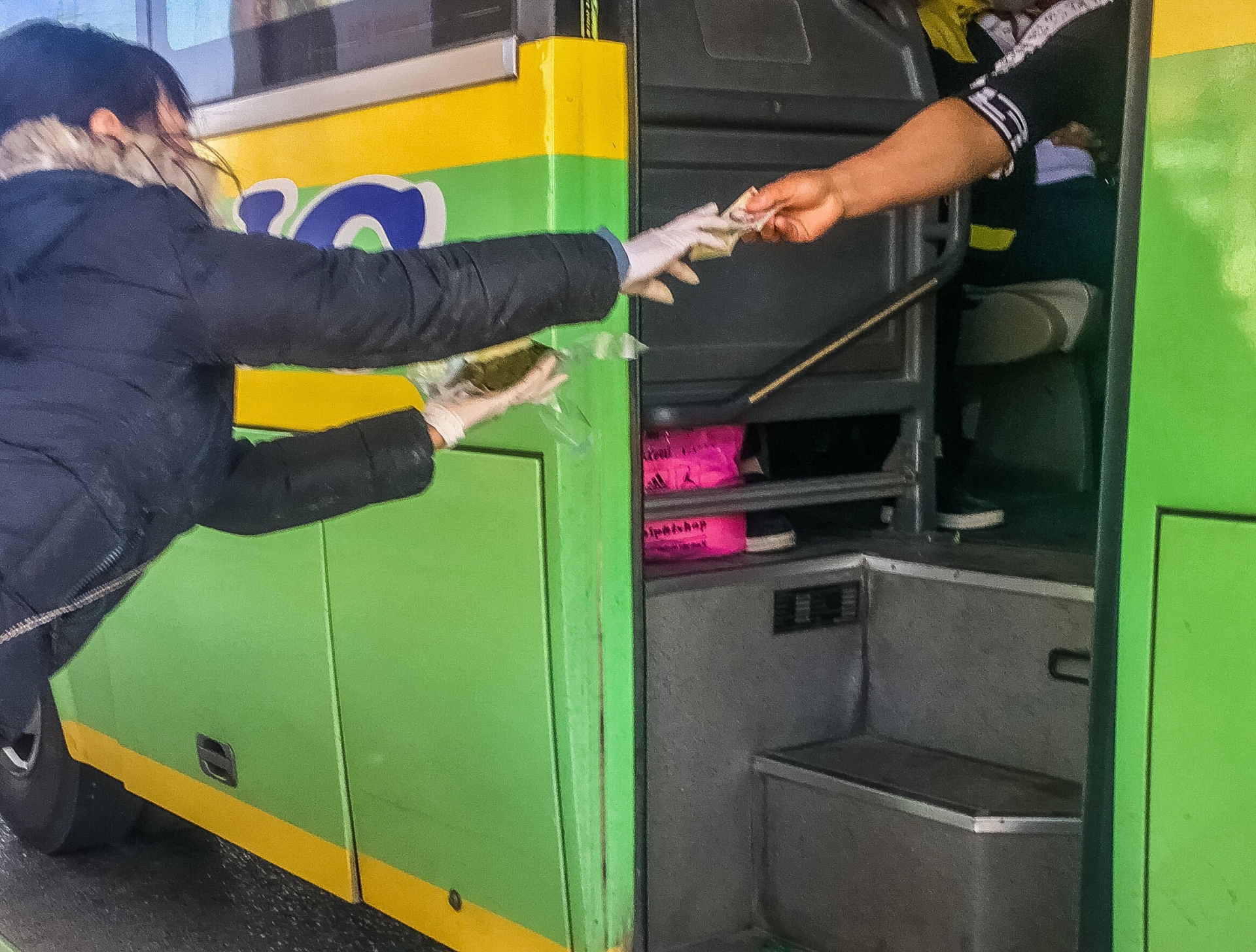 Hiểm nguy bến cóc trên cao tốc Hà Nội – Bắc Giang hiem nguy ben coc tren cao toc ha noi bac giang