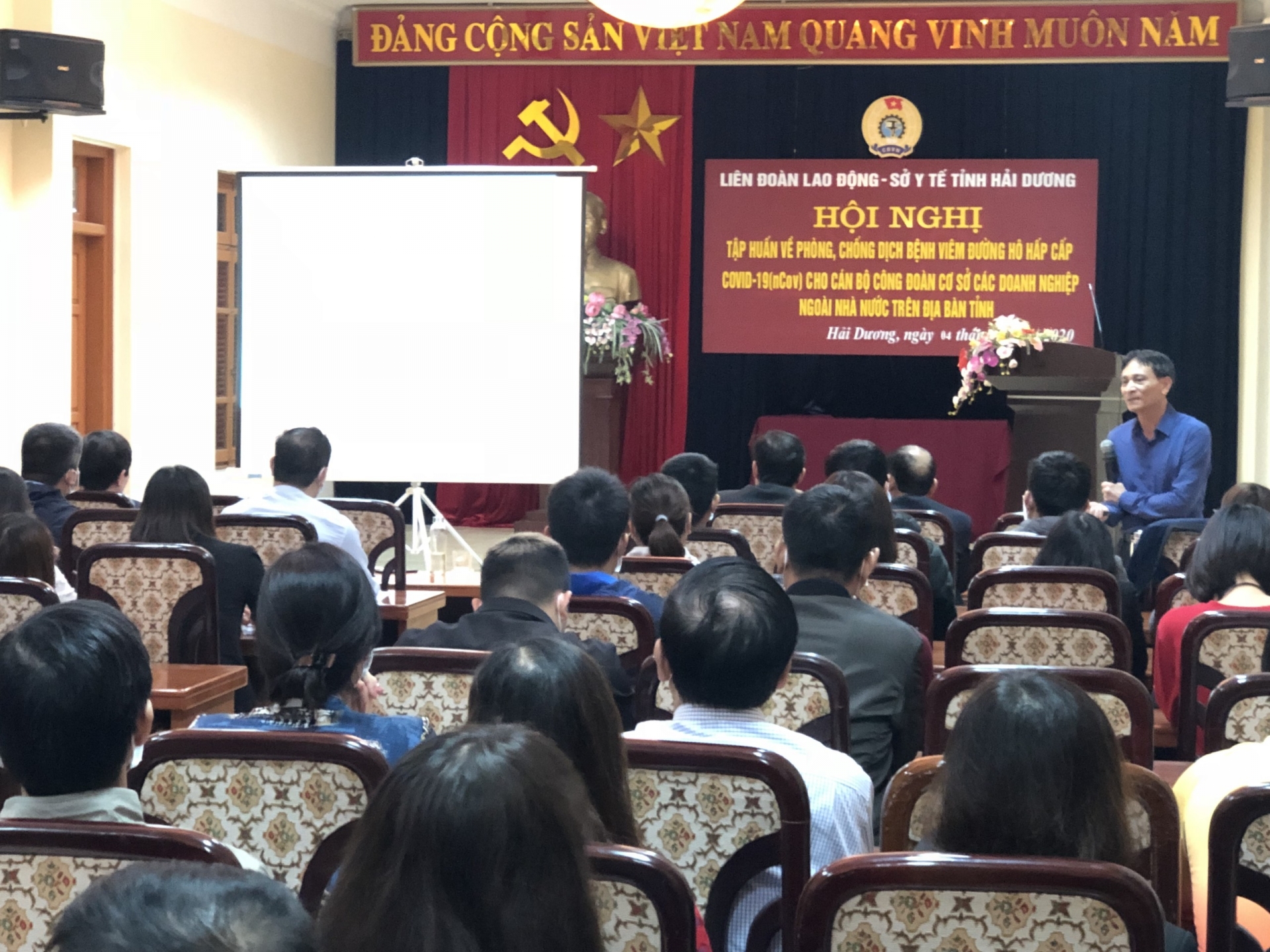 Hải Dương: Các cấp công đoàn chung tay phòng chống Covid - 19 hai duong cac cap cong doan chung tay phong chong covid 19