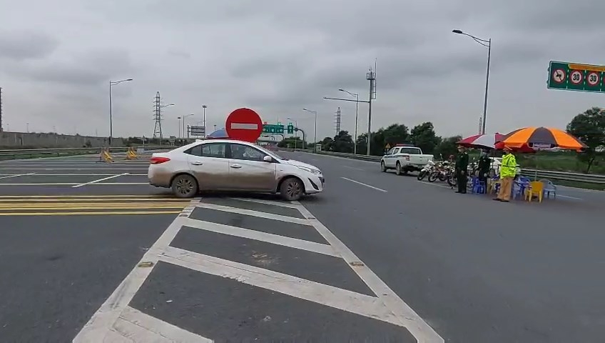 ve hai phong chon quay dau hay cach ly tu tra phi