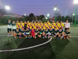 phu tho bo truong bo khcn tang qua tet cho cong nhan lao dong