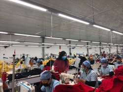 so nguoi chet vi duong tinh voi virus corona da tang len 720 nguoi vuot dai dich sars