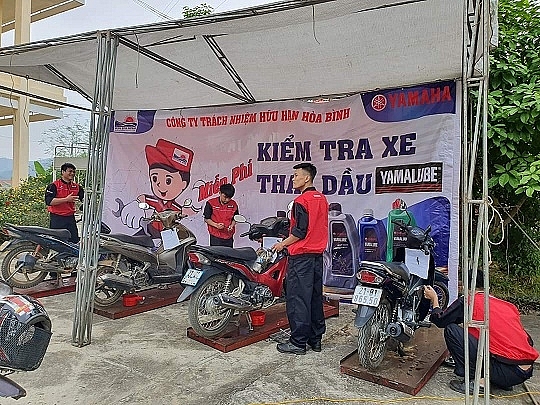 hon 200 doan vien cong doan duoc tuyen truyen ve cac loai hinh bao hiem