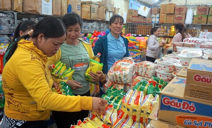 Vận động đoàn viên, người lao động hiểu và chuộng hàng Việt Nam van dong doan vien nguoi lao dong hieu va chuong hang viet nam