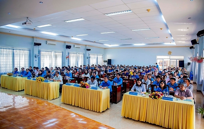 bao ve quyen loi hop phap cua doan vien thuc chat hieu qua