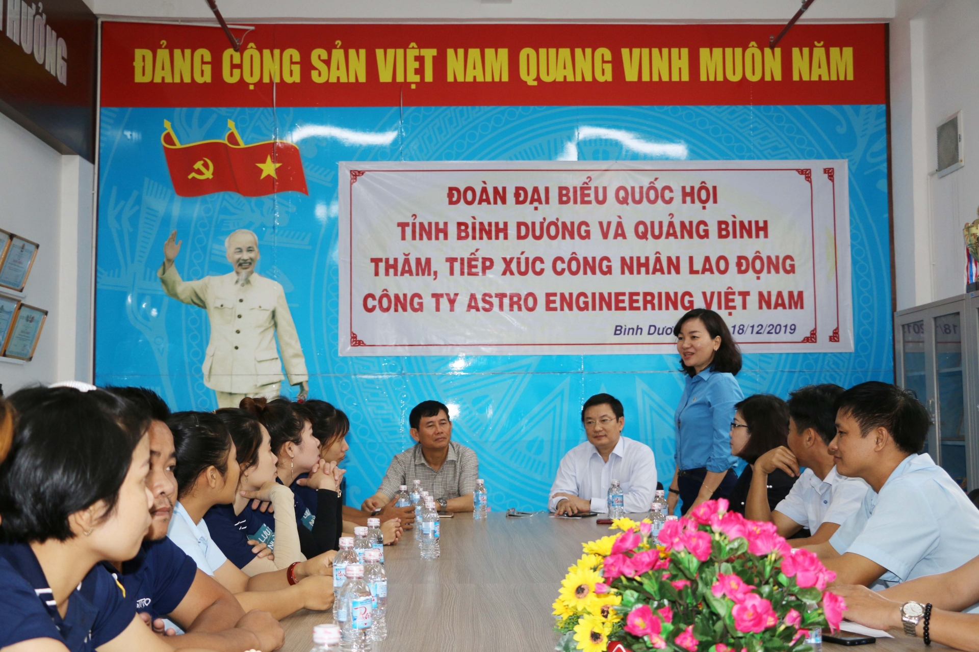 ldld binh duong cong nhan bay to giac mo an cu den dai bieu quoc hoi