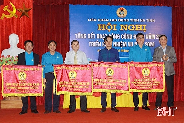 Công đoàn các Khu Kinh tế Hà Tĩnh - Điểm sáng trong hoạt động của tổ chức Công đoàn cong doan cac khu kinh te ha tinh diem sang trong hoat dong cua to chuc cong doan