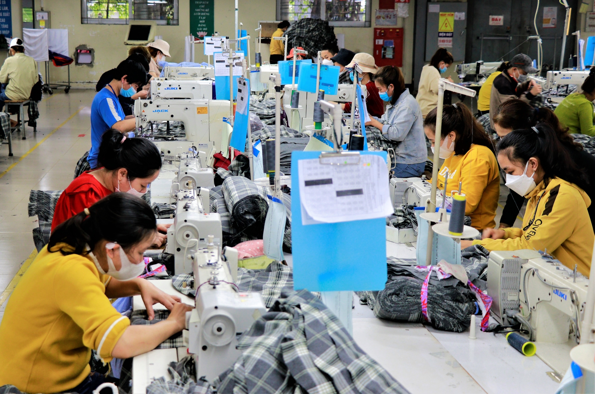 Công đoàn KKT tỉnh Quảng Bình tăng cường chỉ đạo thực hiện nghiêm túc công tác ATVSLĐ