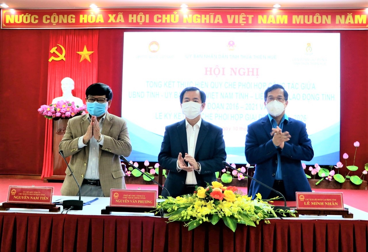 Ký kết Quy chế phối hợp công tác để phát huy hiệu quả vai trò của Công đoàn Ký kết Quy chế phối hợp công tác để phát huy hiệu quả vai trò của Công đoàn