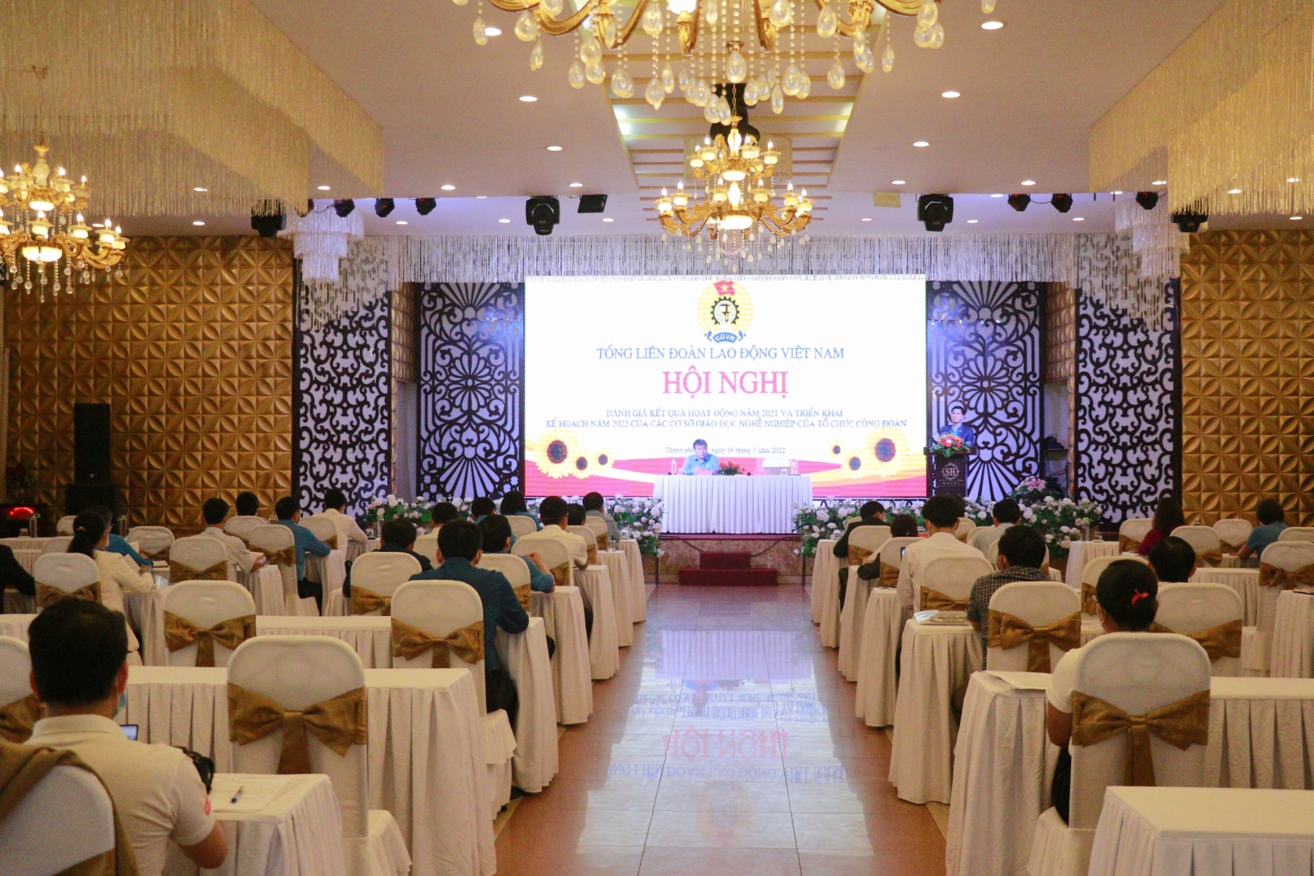 Tuyển sinh gần 84.000 người, tạo việc làm trên 80% sau khi tốt nghiệp Tuyển sinh gần 84.000 người, tạo việc làm trên 80% sau khi tốt nghiệp