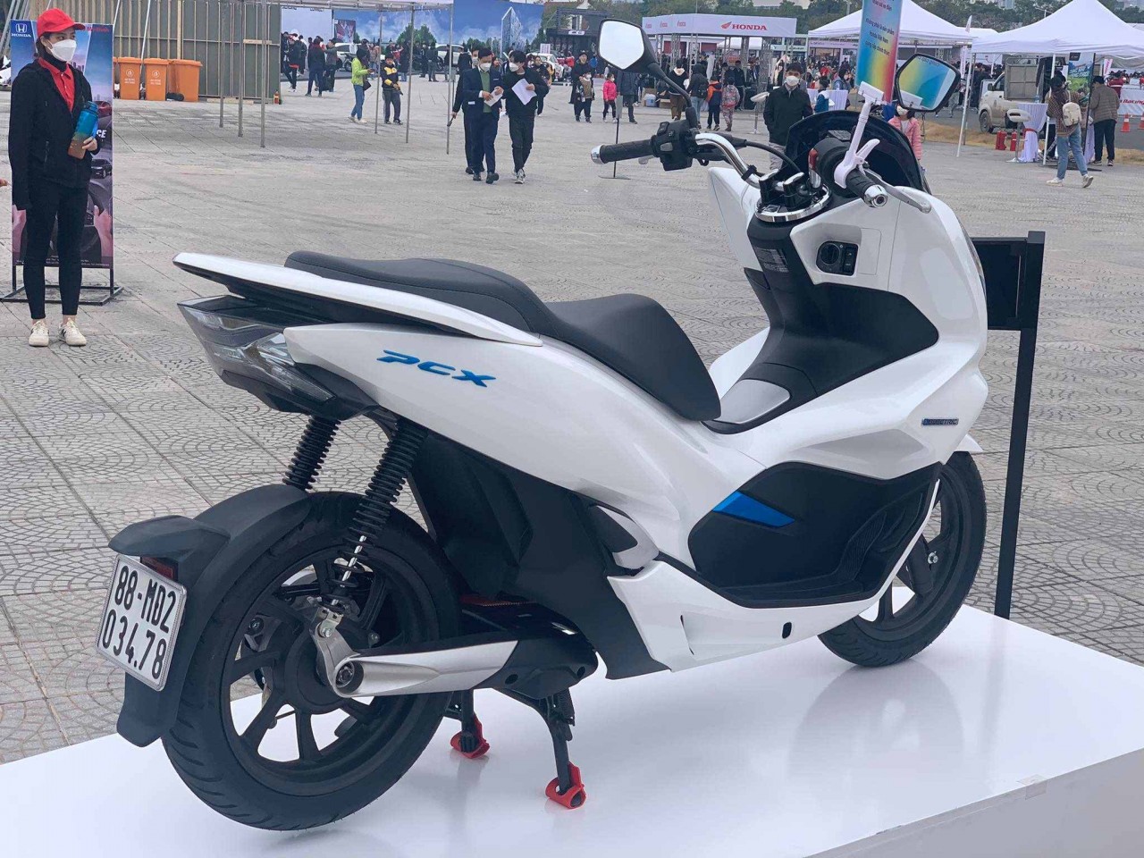 Xe máy điện Honda PCX Electric về Việt Nam khó bán Xe máy điện Honda PCX Electric về Việt Nam khó bán