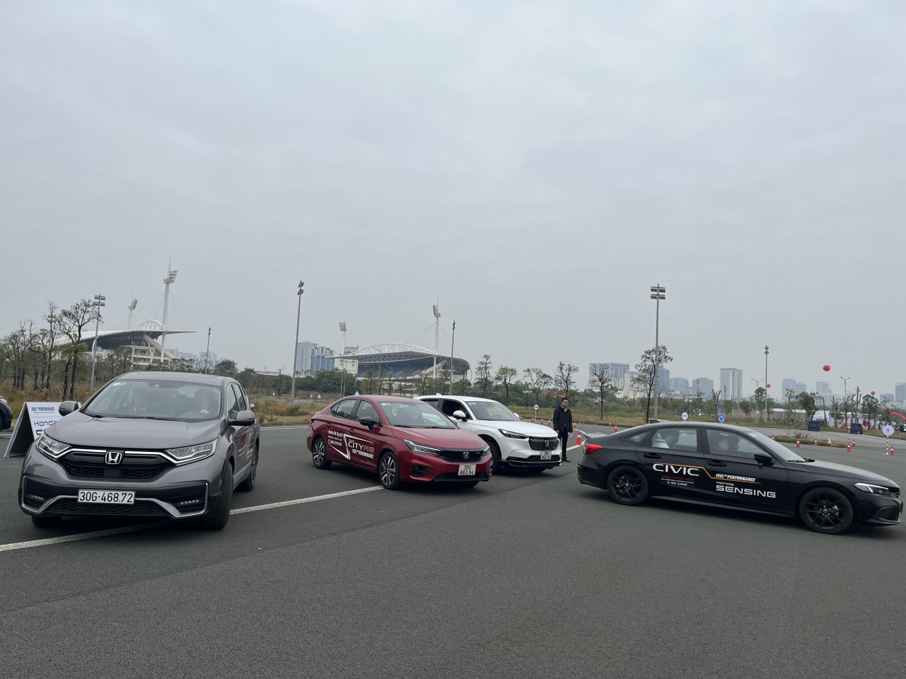 Khách hàng thích thú trải nghiệm các mẫu xe Honda tại Honda Thanks Day