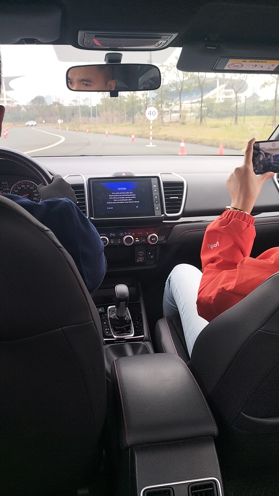 Khách hàng thích thú trải nghiệm các mẫu xe Honda tại Honda Thanks Day