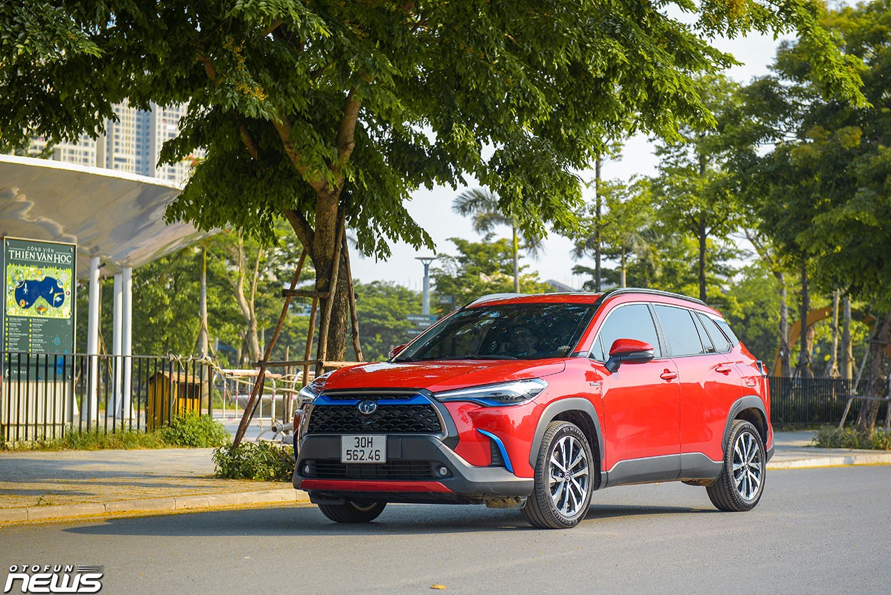 Toyota Corolla Cross thêm trang bị, tăng giá nhẹ Toyota Corolla Cross thêm trang bị, tăng giá nhẹ