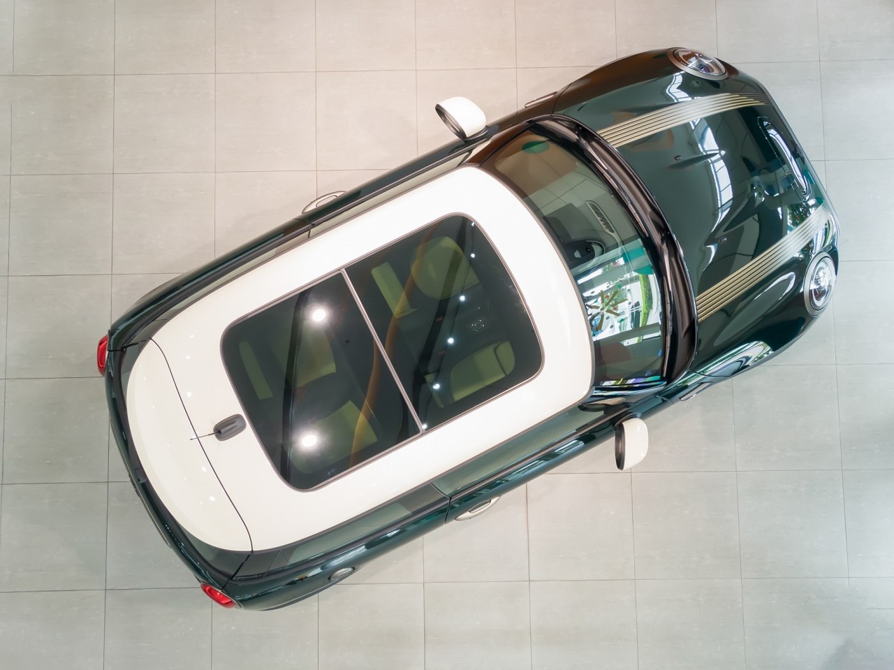 Mini Cooper S 3 Cửa Resolute Edition về Việt Nam với giá 2,3 tỉ đồng