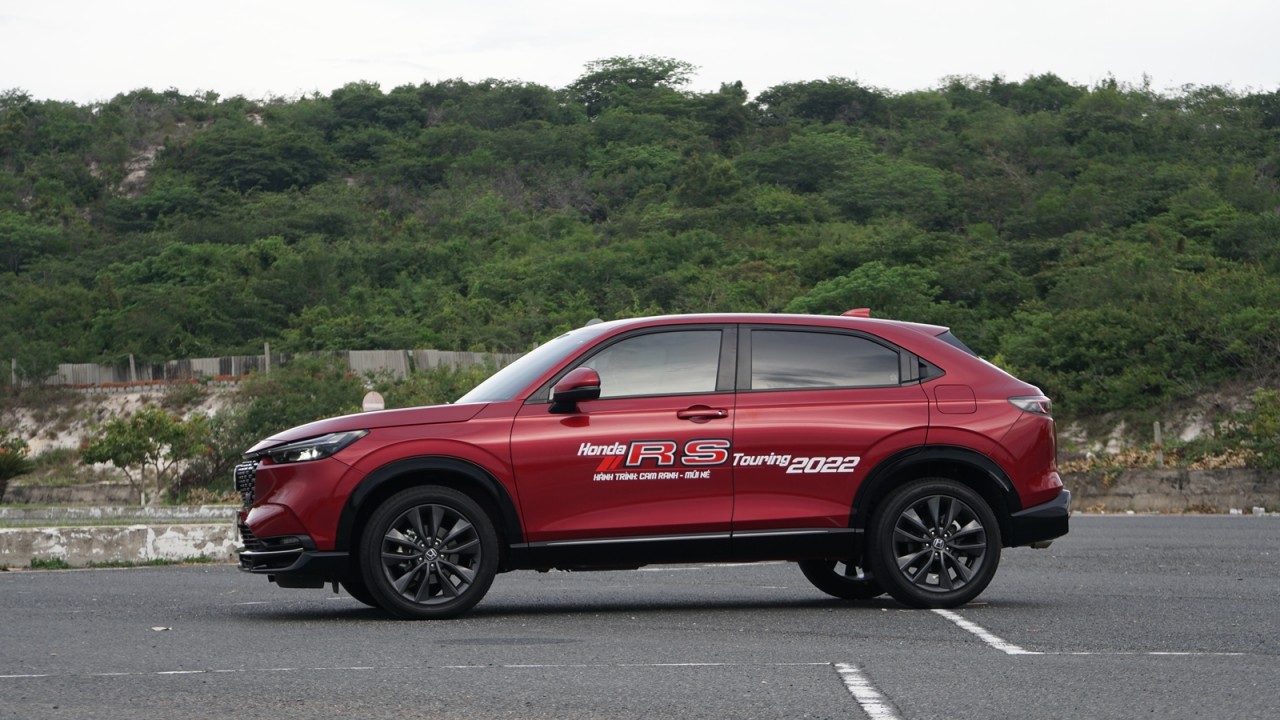 Honda triệu hồi Civic và HR-V để thay thế khung đệm ghế lái