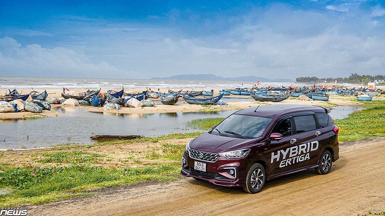 Suzuki Hybrid Ertiga Suzuki Hybrid Ertiga