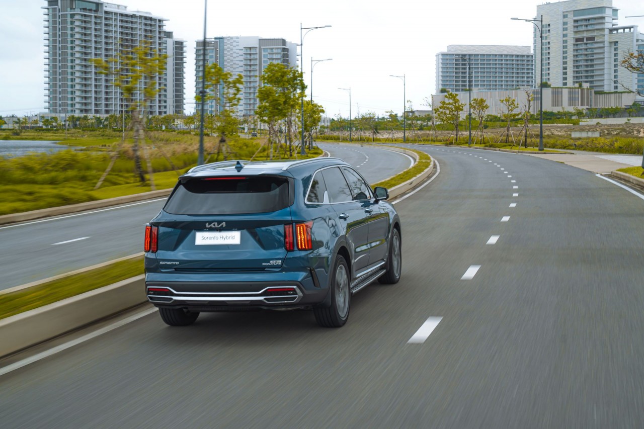 Kia Sorento Hybrid và PHEV ra mắt tại Việt Nam với giá từ 1,4 1,7 tỉ đồng