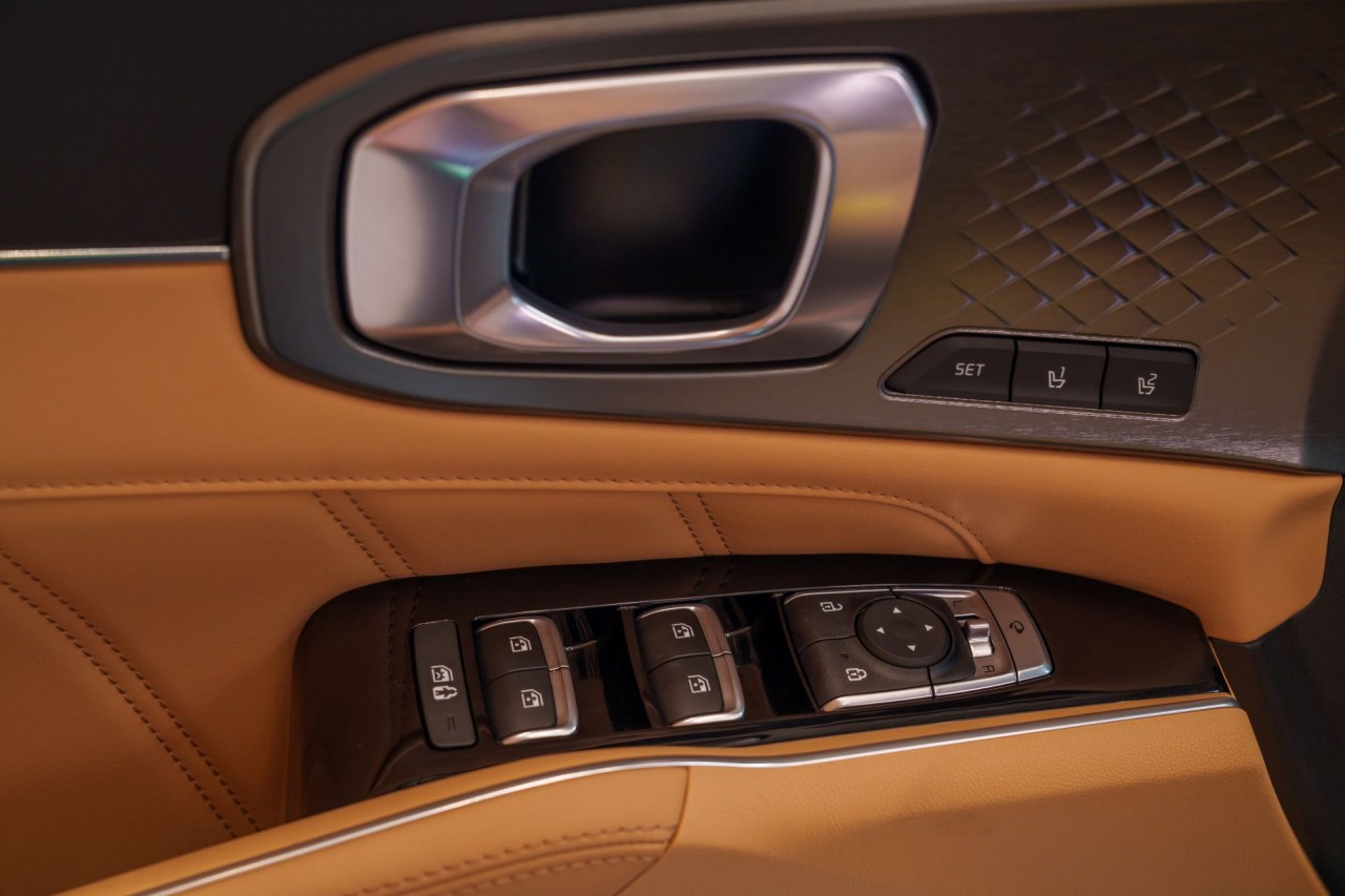 Kia Sorento Hybrid và PHEV ra mắt tại Việt Nam với giá từ 1,4 1,7 tỉ đồng