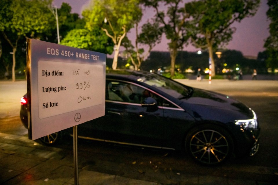 Mercedes-EQS EQS 450+ di chuyển được 850KM chỉ 1 lần sạc Mercedes-EQS EQS 450+ di chuyển được 850KM chỉ 1 lần sạc