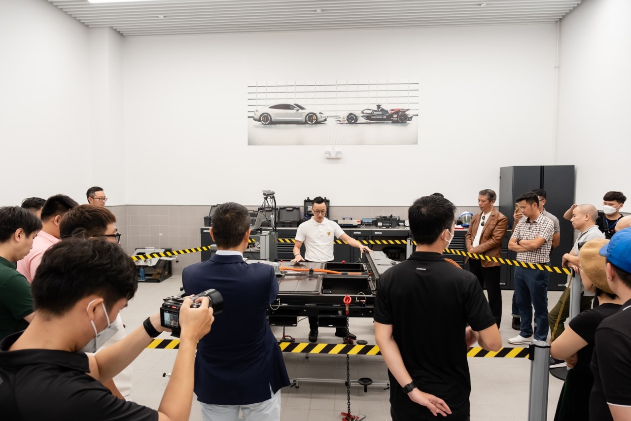 Porsche kỷ niệm 15 có mặt tại Việt Nam