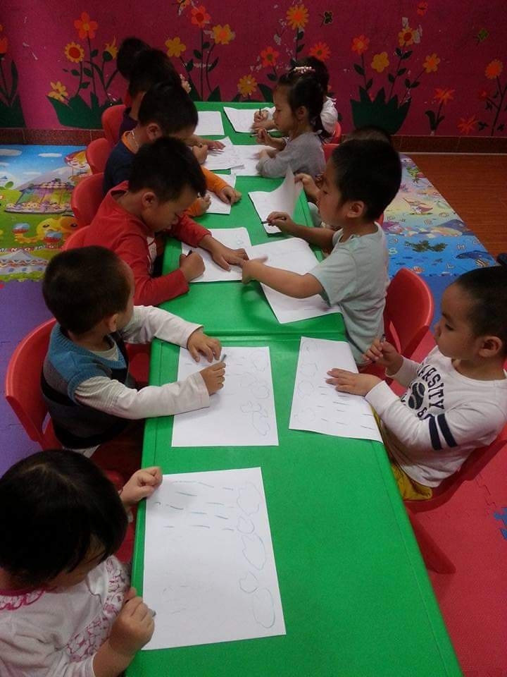 Giáo viên mầm non tại các khu công nghiệp nhận hỗ trợ tối thiểu 800 nghìn đồng/tháng Giáo viên mầm non tại các khu công nghiệp nhận hỗ trợ tối thiểu 800 nghìn đồng/tháng