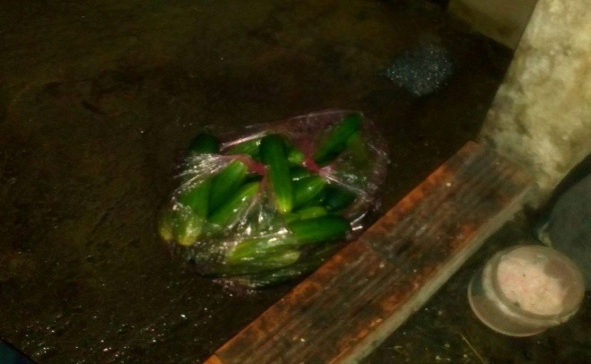 Khu công nghiệp Bắc Thăng Long: Tình trạng mất vệ sinh tại các quán ăn vặt Khu công nghiệp Bắc Thăng Long: Tình trạng mất vệ sinh tại các quán ăn vặt