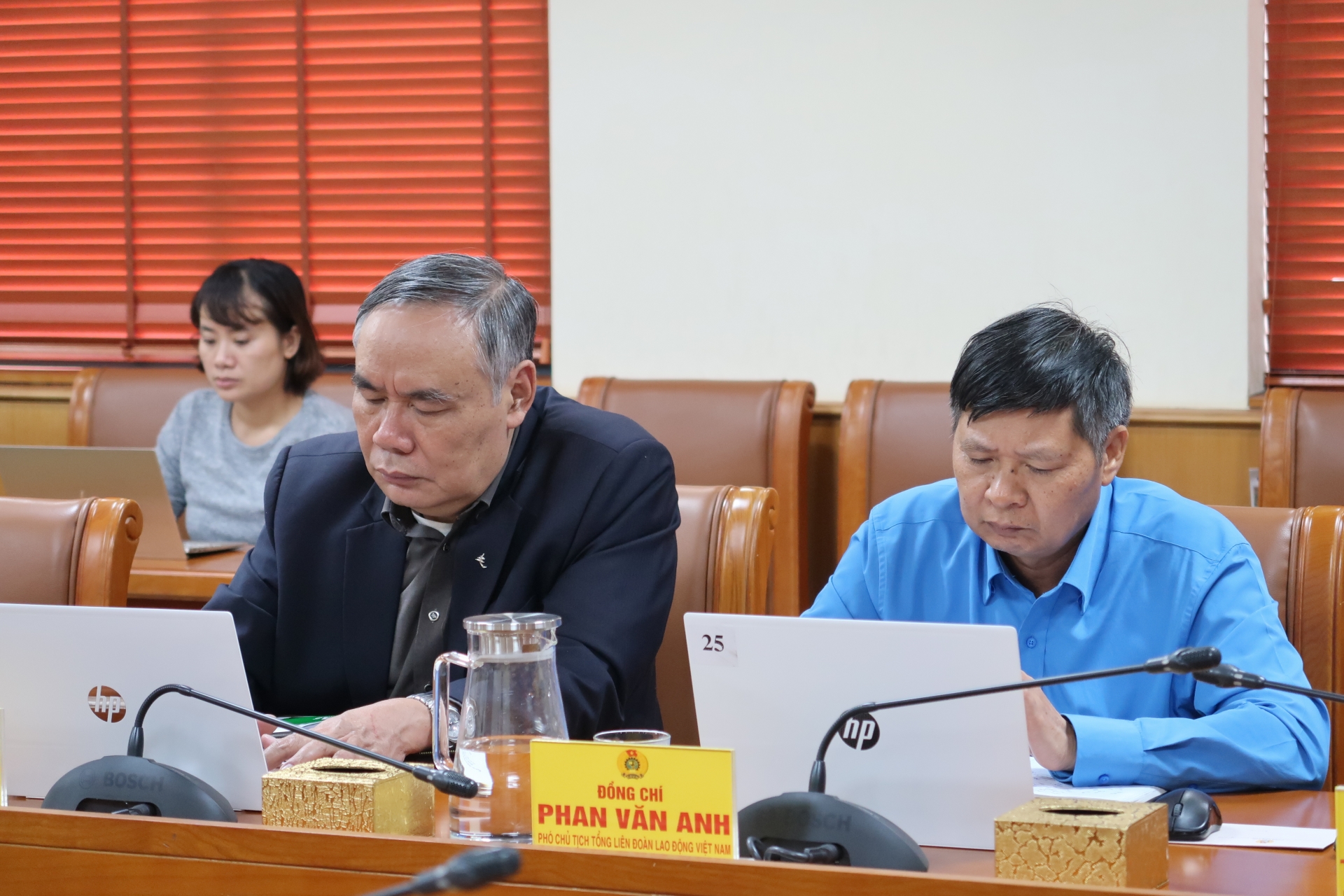 Tổng Liên đoàn Lao động Việt Nam lên kế hoạch chăm lo Tết Nguyên đán Tân Sửu 2021 cho đoàn viên, NLĐ Tổng Liên đoàn Lao động Việt Nam lên kế hoạch chăm lo Tết Nguyên đán Tân Sửu 2021 cho đoàn viên, NLĐ