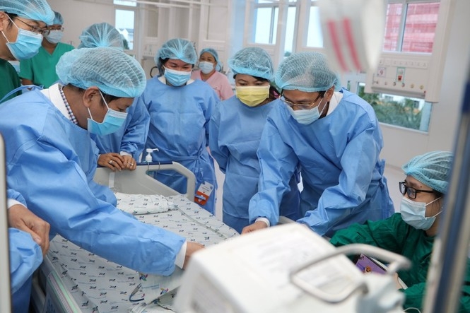 Sức khỏe của hai bé Trúc Nhi - Diệu Nhi phục hồi kỳ diệu suc khoe cua hai be truc nhi dieu nhi phuc hoi ky dieu