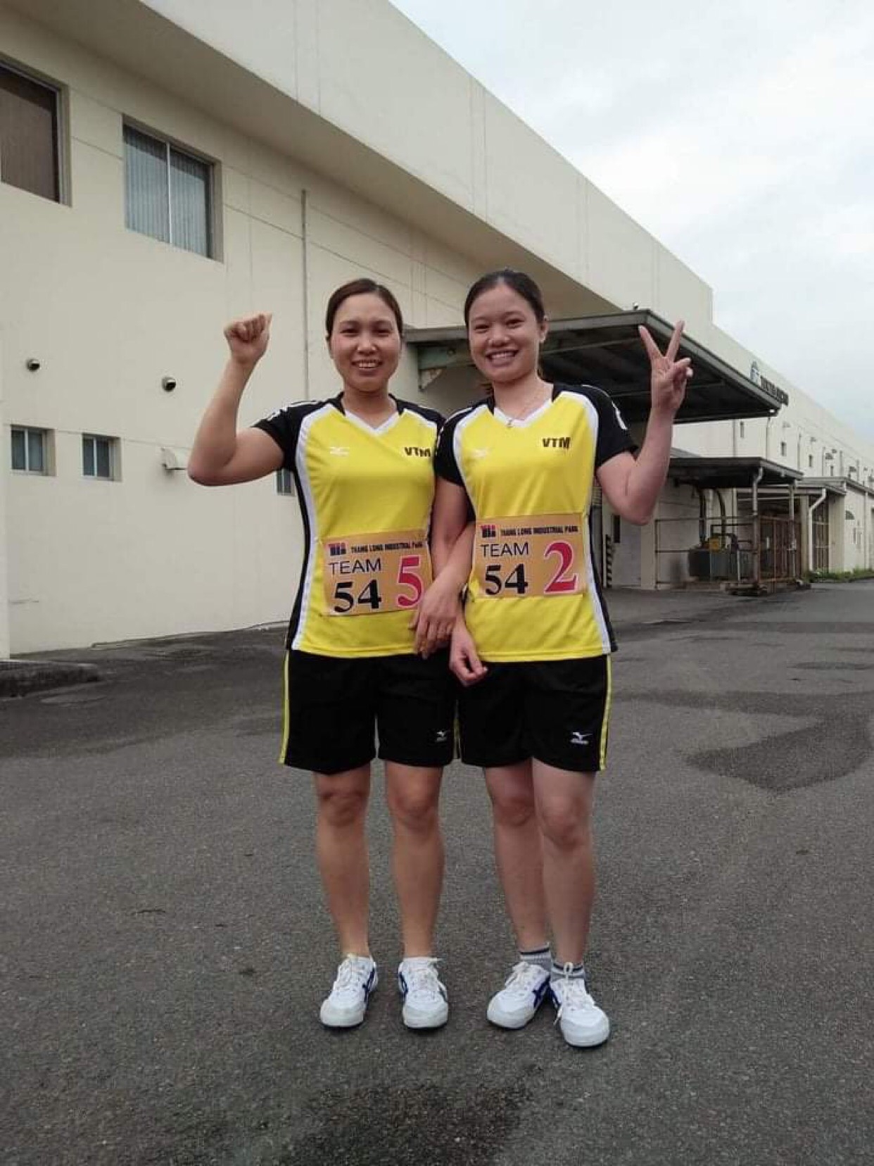 Làm thế nào để truyền động lực và cảm hứng cho công nhân lao động? Làm thế nào để truyền động lực và cảm hứng cho công nhân lao động?