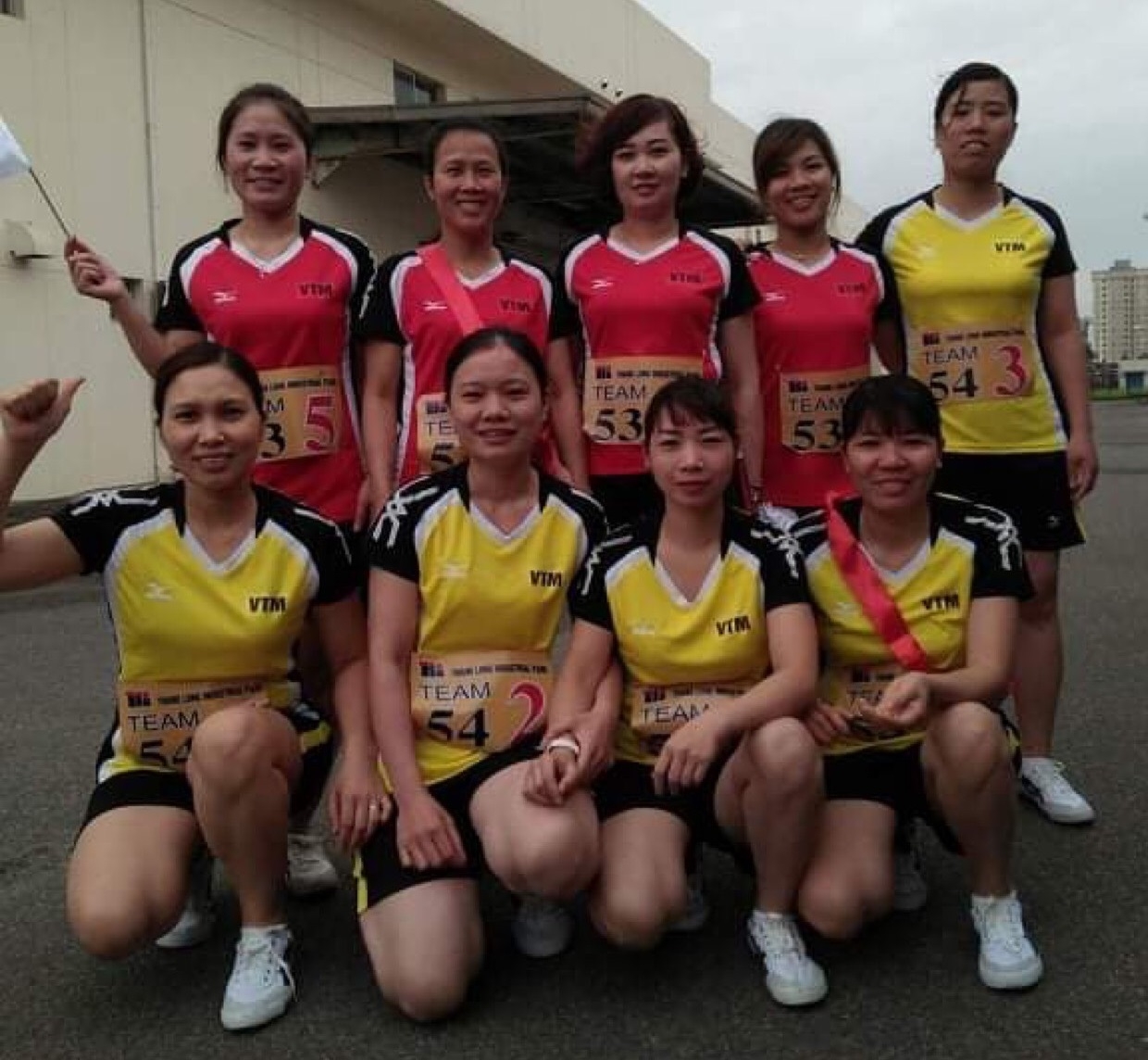 Làm thế nào để truyền động lực và cảm hứng cho công nhân lao động? Làm thế nào để truyền động lực và cảm hứng cho công nhân lao động?