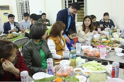 cong doan cac kcn hai duong doanh nghiep ho tro cong nhan gui con