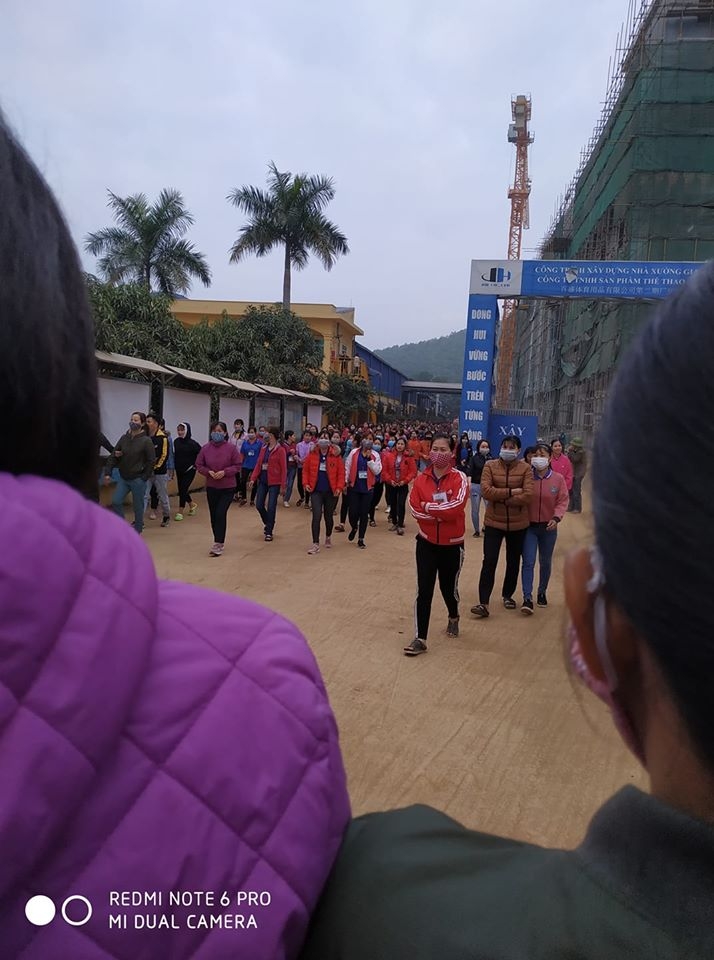 Sau ngừng việc tập thể, CNLĐ Bai Sheng (Phú Thọ) nhận được mức thưởng Tết tượng trưng