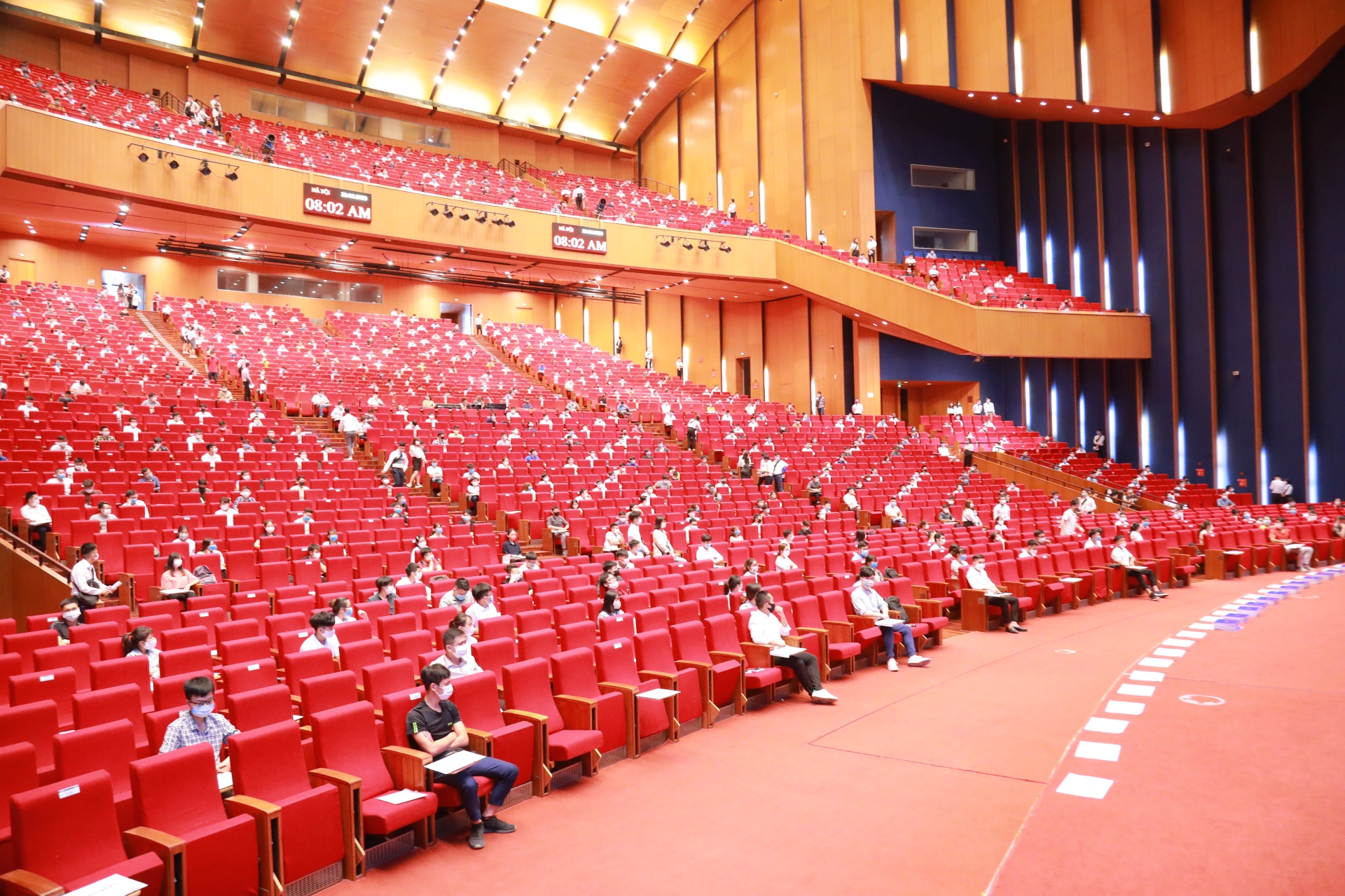 Người lao động hồ hởi trước “cánh cửa” việc làm tại Samsung nguoi lao dong ho hoi truoc canh cua viec lam tai samsung