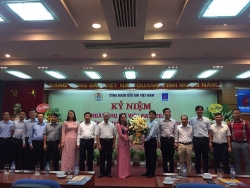 kien nghi khong tang tuoi nghi huu doi voi lao dong nu