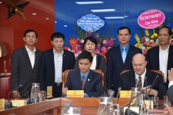 se bieu duong 90 cap uy vien la chu tich cong doan co so tieu bieu