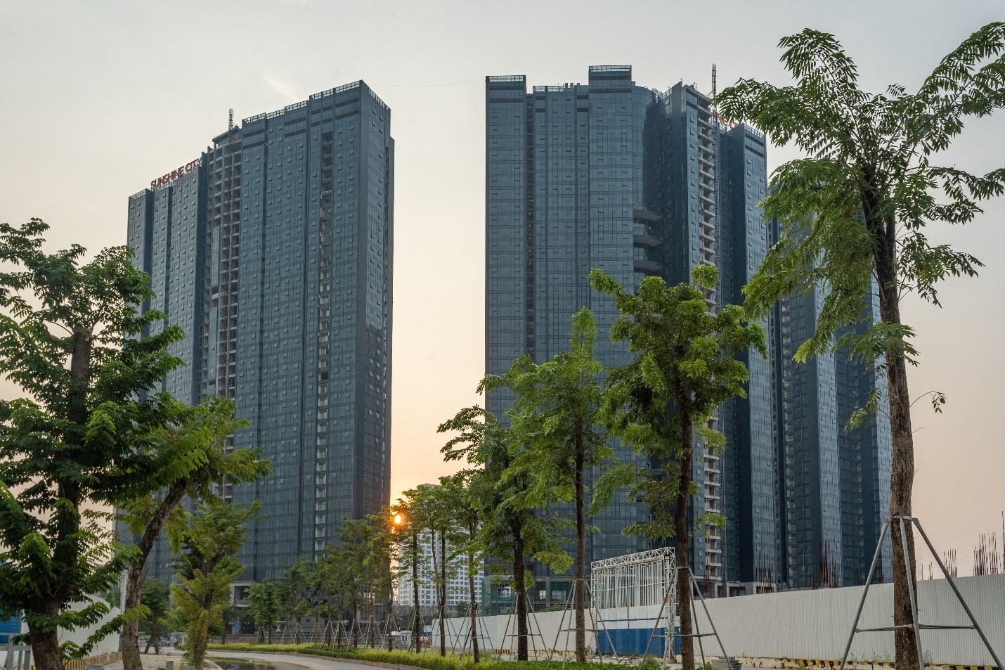 Đại gia Hà Thành bỏ bạc tỷ mua căn hộ thượng lưu: Nhận nhà “khác xa” bản vẽ 3D dai gia ha thanh bo bac ty mua can ho thuong luu nhan nha khac xa ban ve 3d