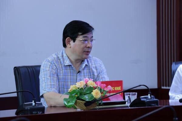 tinh hinh dich benh chua the doan truoc can bo y te con duong dau voi nhieu thach thuc