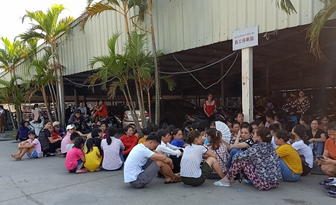 hinh anh cong nhan kaiyang ngoi va vat mon moi cho giai quyet che do lao dong