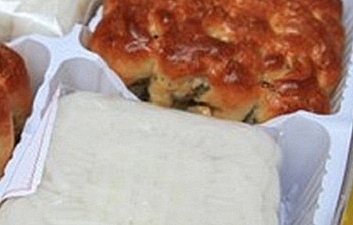 Cách chọn bánh trung thu chuẩn ngon, tránh hàng kém chất lượng cach chon banh trung thu chuan ngon tranh hang kem chat luong