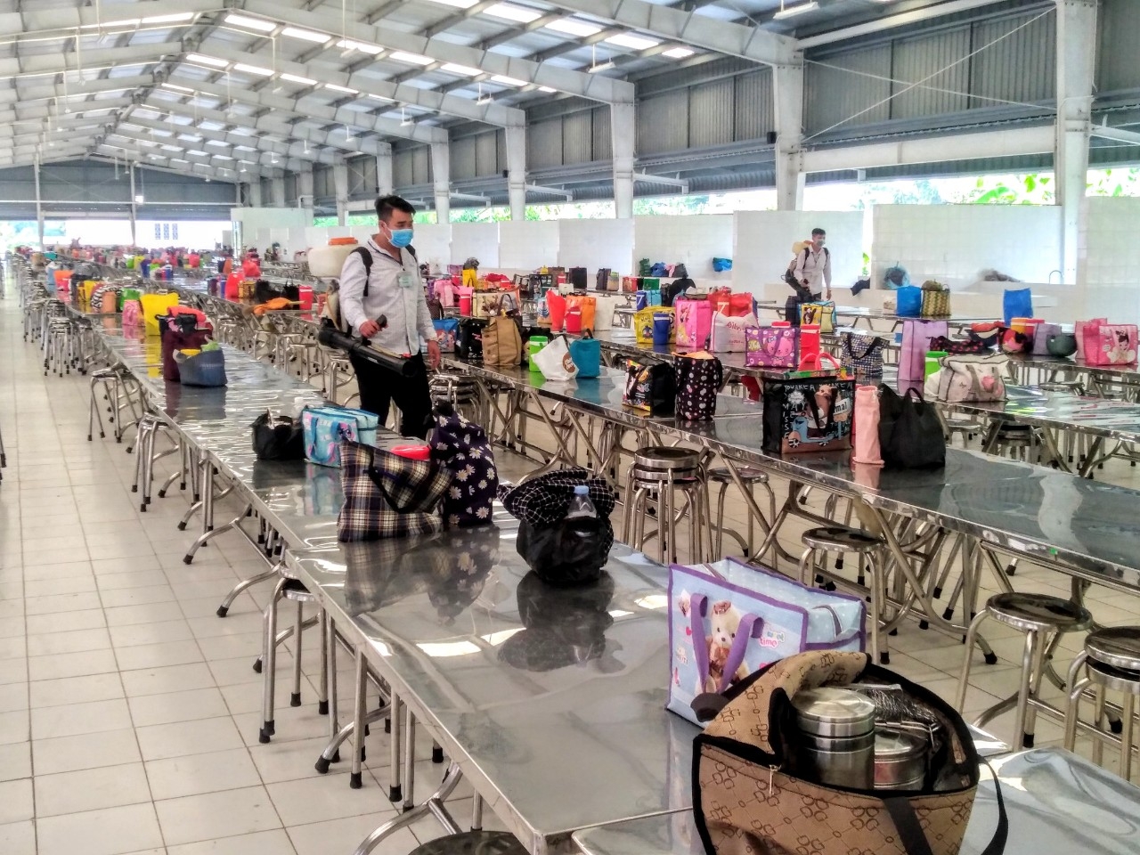 LĐLĐ An Giang: Đối thoại để cùng tháo gỡ khó khăn, vướng mắc ldld an giang doi thoai de cung thao go kho khan vuong mac