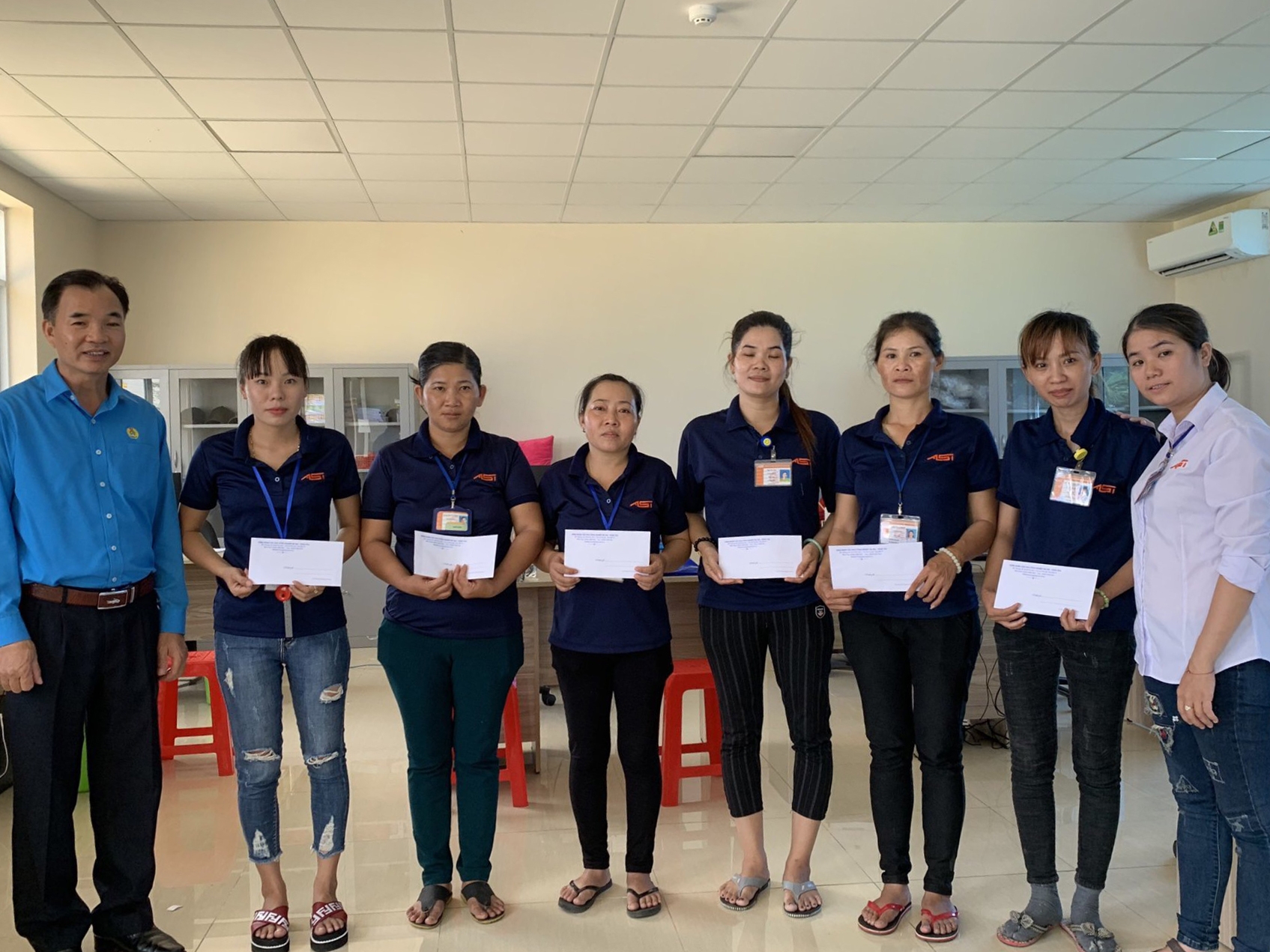 LĐLĐ Bà Rịa - Vũng Tàu: Công đoàn gần gũi, thân thiết hơn với đoàn viên, người lao động ldld ba ria vung tau cong doan gan gui than thiet hon voi doan vien nguoi lao dong