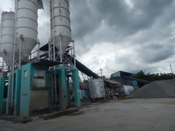 Sản xuất vật liệu xây dựng cần lưu ý bảo hộ để tránh bệnh hô hấp nghề nghiệp