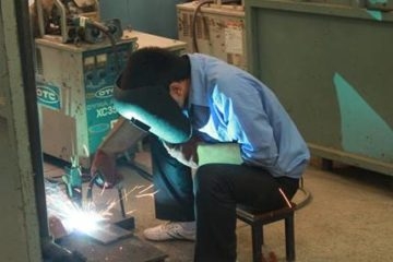 Chú trọng bảo vệ “cửa sổ tâm hồn” trong quá trình làm việc Chú trọng bảo vệ “cửa sổ tâm hồn” trong quá trình làm việc