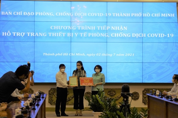 Thành phố Hồ Chí Minh đón nhận yêu thương
