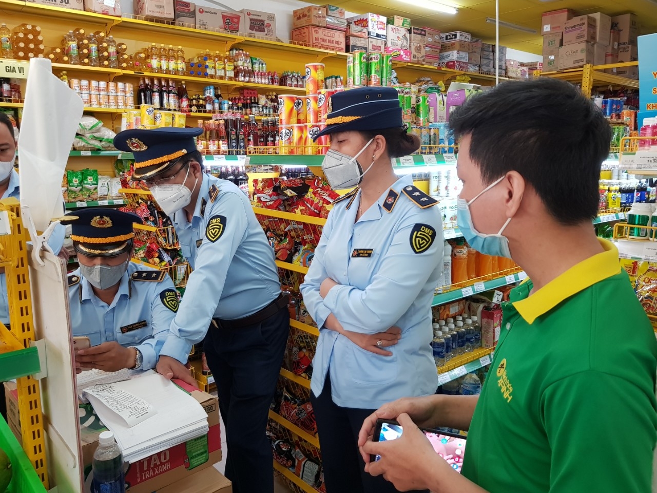 Vì sao một cửa hàng Bách Hóa Xanh bị xử phạt?