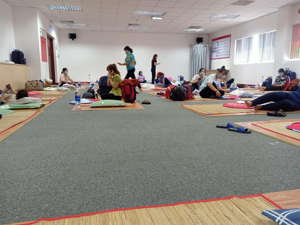 Dịch Covid-19 tấn công, doanh nghiệp “3 tại chỗ” không kịp trở tay