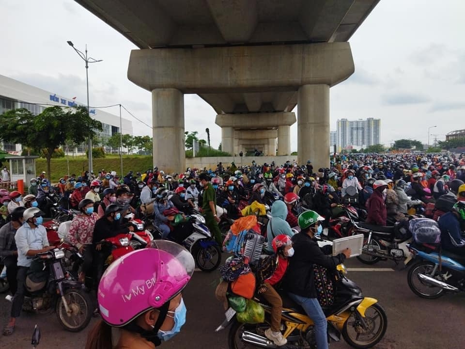 TP HCM: Nhiều hoạt động hỗ trợ khẩn cấp cho người lao động