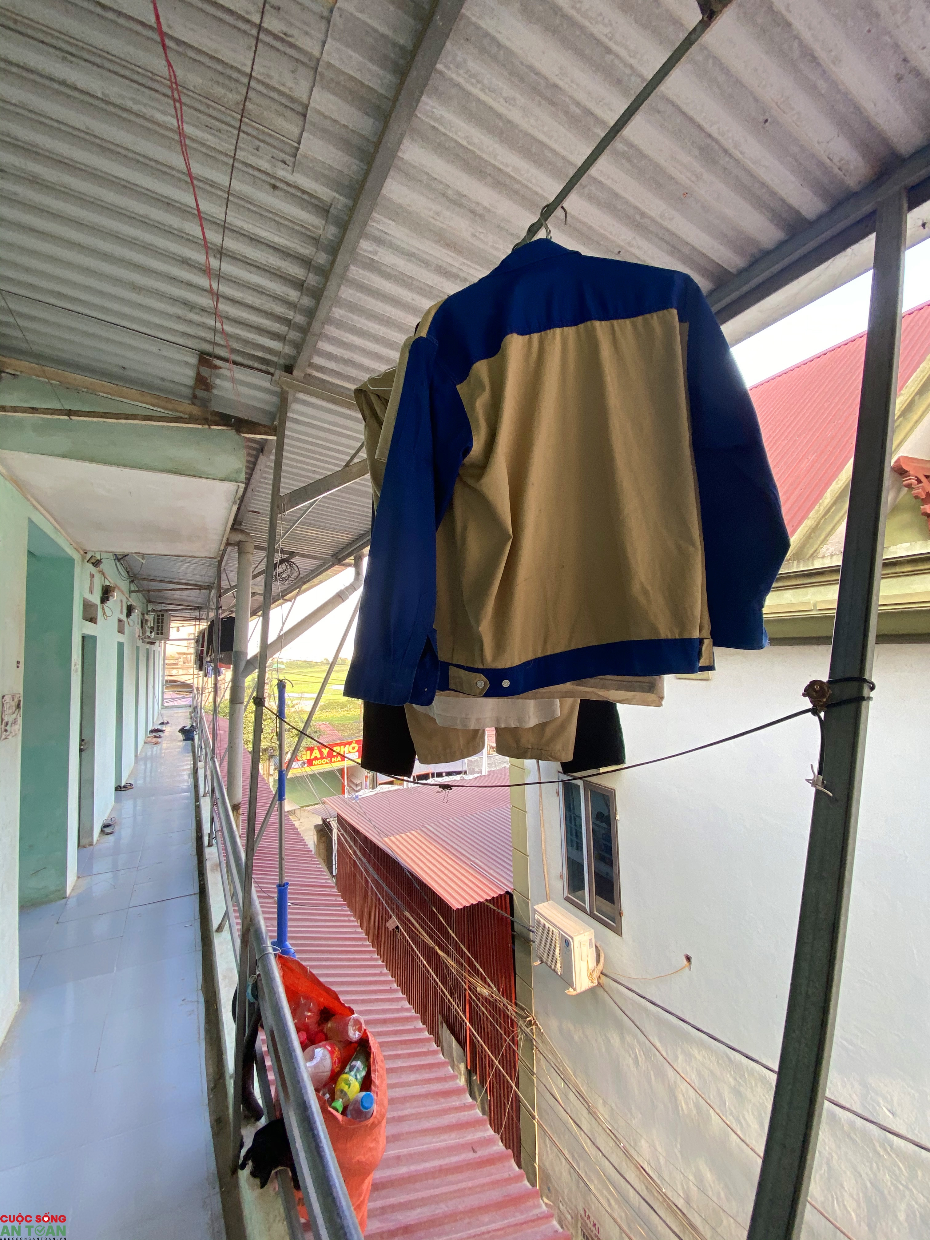 Nữ công nhân tử vong tại phòng trọ: Cô gái với