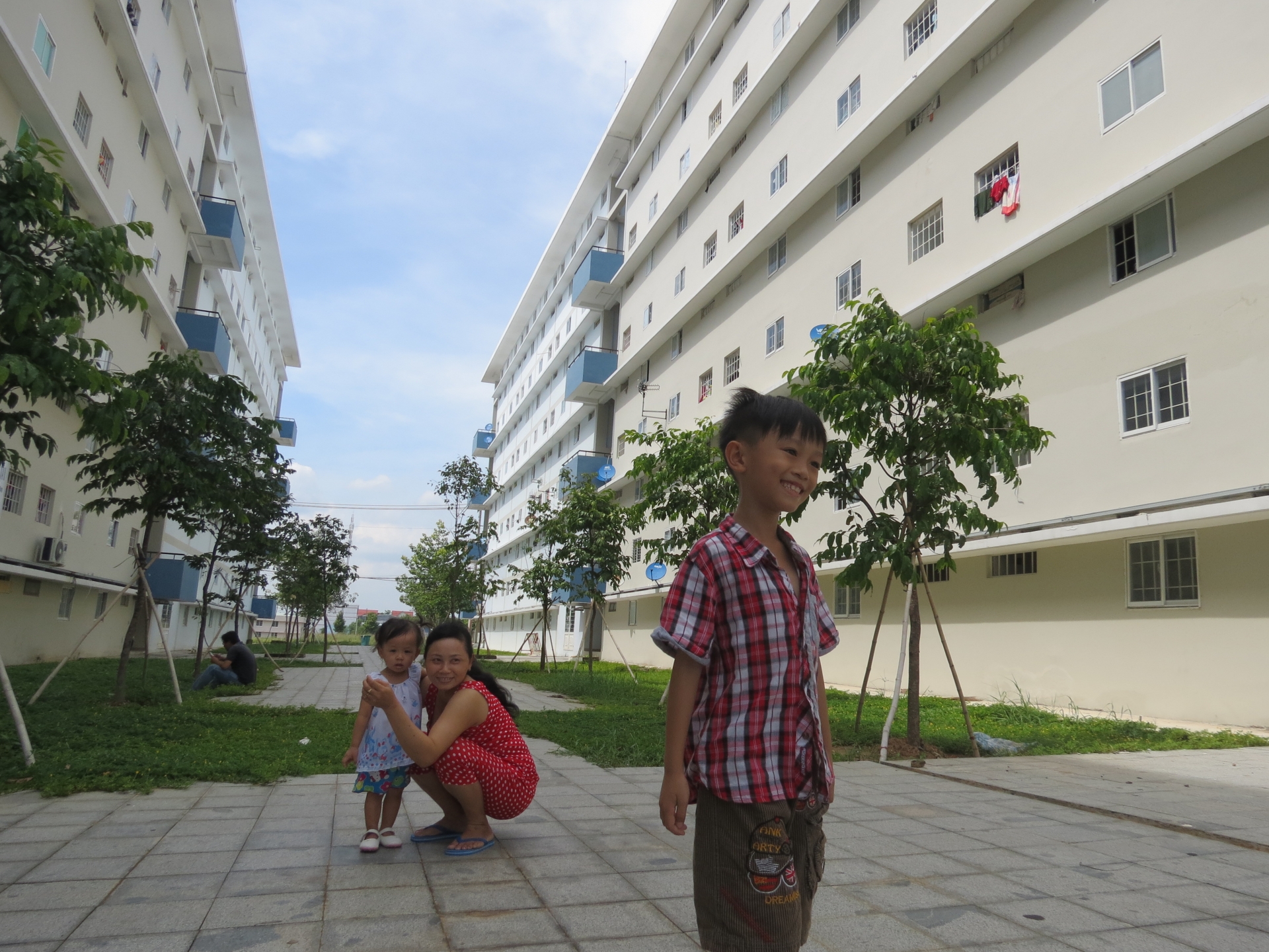 Vợ chồng công nhân tích lũy mua nhà Vợ chồng công nhân tích lũy mua nhà